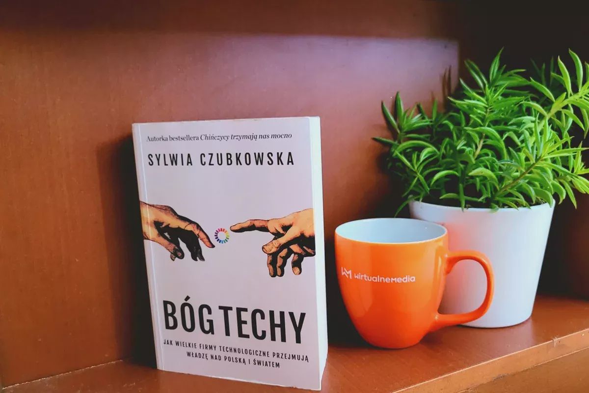 Nietypowa akcja w Sejmie. Książka Sylwii Czubkowskiej "Bóg Techy" będzie przekazana posłom