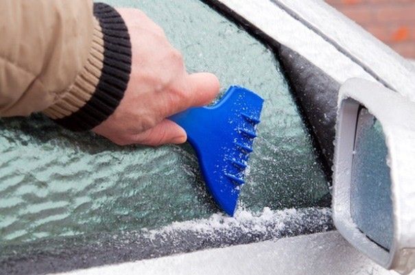 IMiGW wydaje ostrzeżenie dla Mazowsza. "Uwaga na oblodzenia i marznące opady"