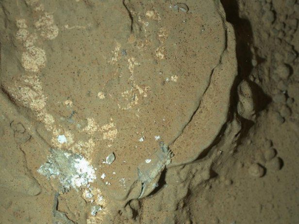 Pierwsze nocne zdjęcia Mars Rover Curiosity