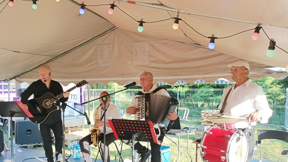 Kapela Piotra Bińkowskiego z Domaniowa będzie jedną z gwiazd festiwalu.