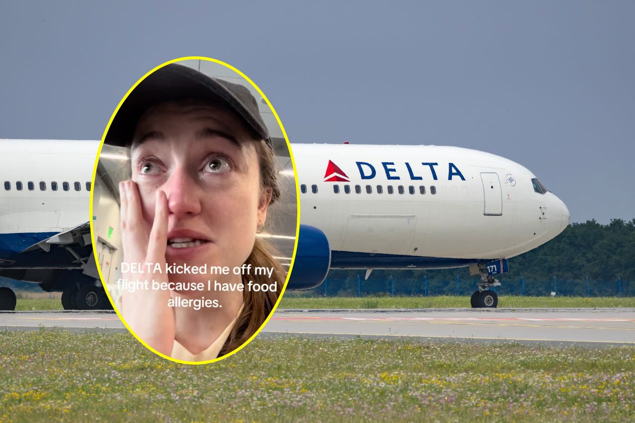 The traveler had to leave the plane due to a food allergy.