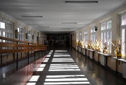 Warszawa. Ratusz o nauce zdalnej: "to mocno spóźniona decyzja"