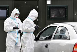 Koronawirus w wielkopolskim. Mężczyzna zmarł w kolejce do punktu wymazowego