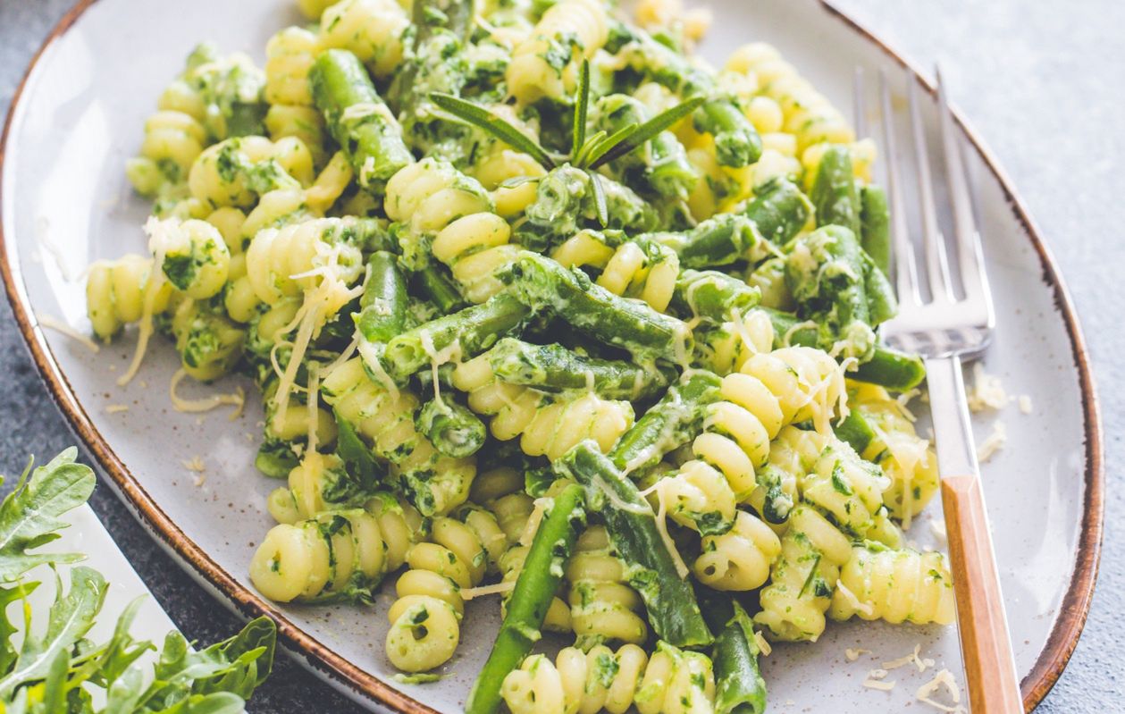 Spring pasta delight: The art of mastering asparagus dishes