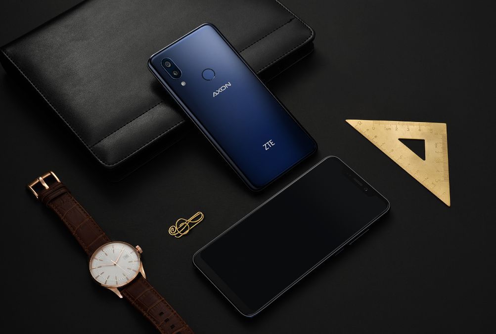 ZTE Axon 9 Pro oficjalnie. Ma głośniki stereo i podwójny aparat z szerokokątnym obiektywem 6