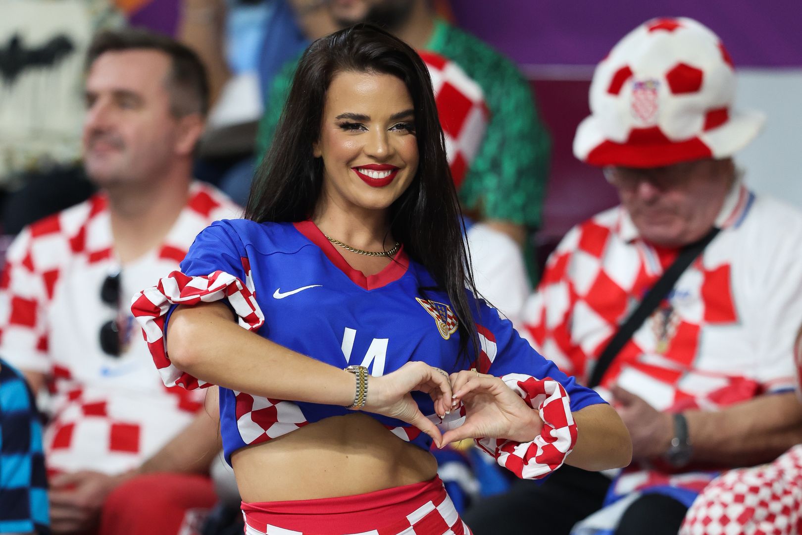 Miss mundialu wróciła do USA. Musiała mocno zmienić ubiór