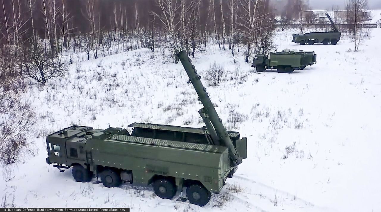 Russia positions tactical nukes near Finland in escalation