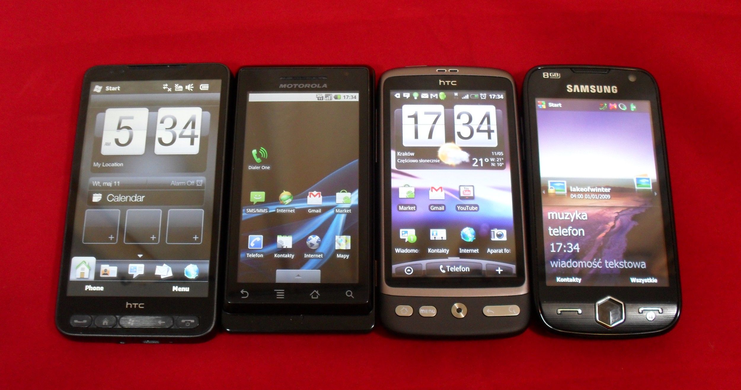 HTC Desire czy Motorola Milestone - porównanie wyświetlaczy 5
