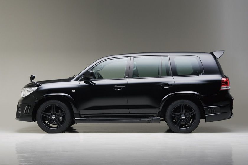 Toyota Land Criuser Black Bison Edition