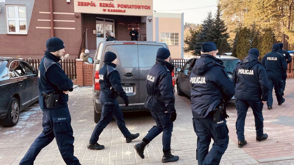 Atak nożownika w szkole w Kadzidle