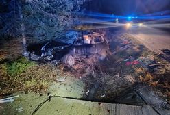 Jechali na interwencję, zauważyli rozbite auto. W środku był mężczyzna