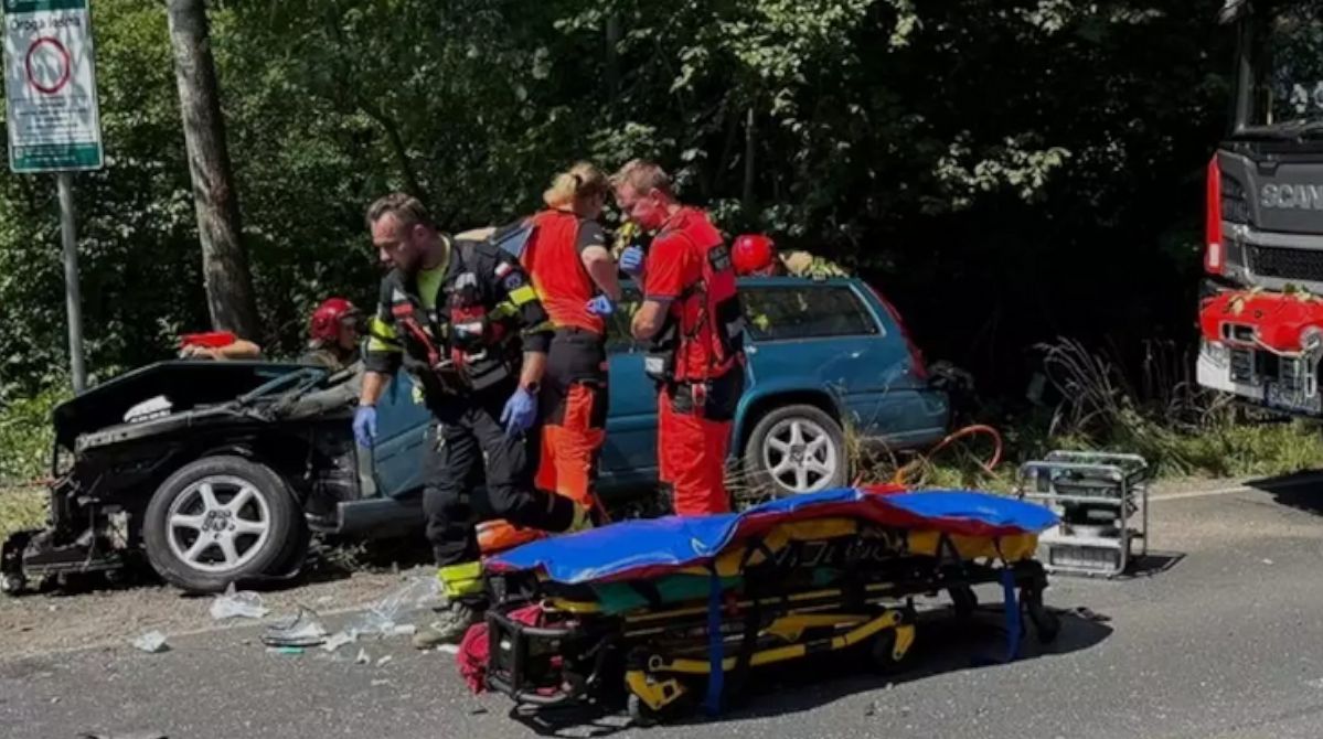 Sosnowiec: Dwa samochody zderzył się na Maczkowskiej. Są utrudnienia