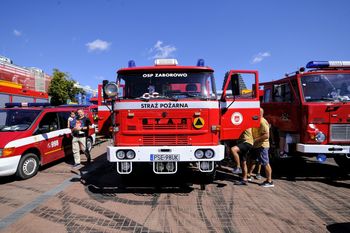 Poznań: Wielkie święto motoryzacji. Zlot Czerwonych Samochodów