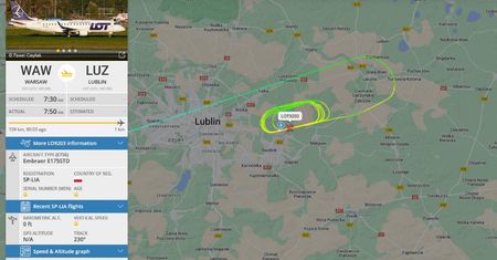 Embraer 175 należący do Polskich Linii Lotniczych LOT krąży nad lotniskiem w Świdniku. Co się stało?