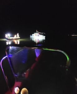 Sternik był pijany, pasażerowie uciekli. Nocna akcja na Wiśle