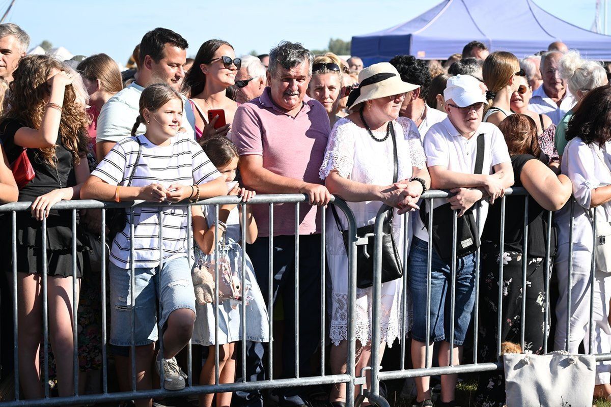 Zenon Martyniuk rozgrzał swoich fanów na dożynkach