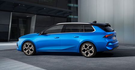 Opel Astra Sports Tourer z polskim cennikiem. Magiczna granica nie pękła