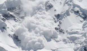 Tatry. Duża lawina w Zawratowym Żlebie