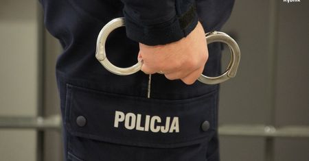 Rybnik. Nie chciał się pogodzić z decyzją mundurowych, więc ich zaatakował