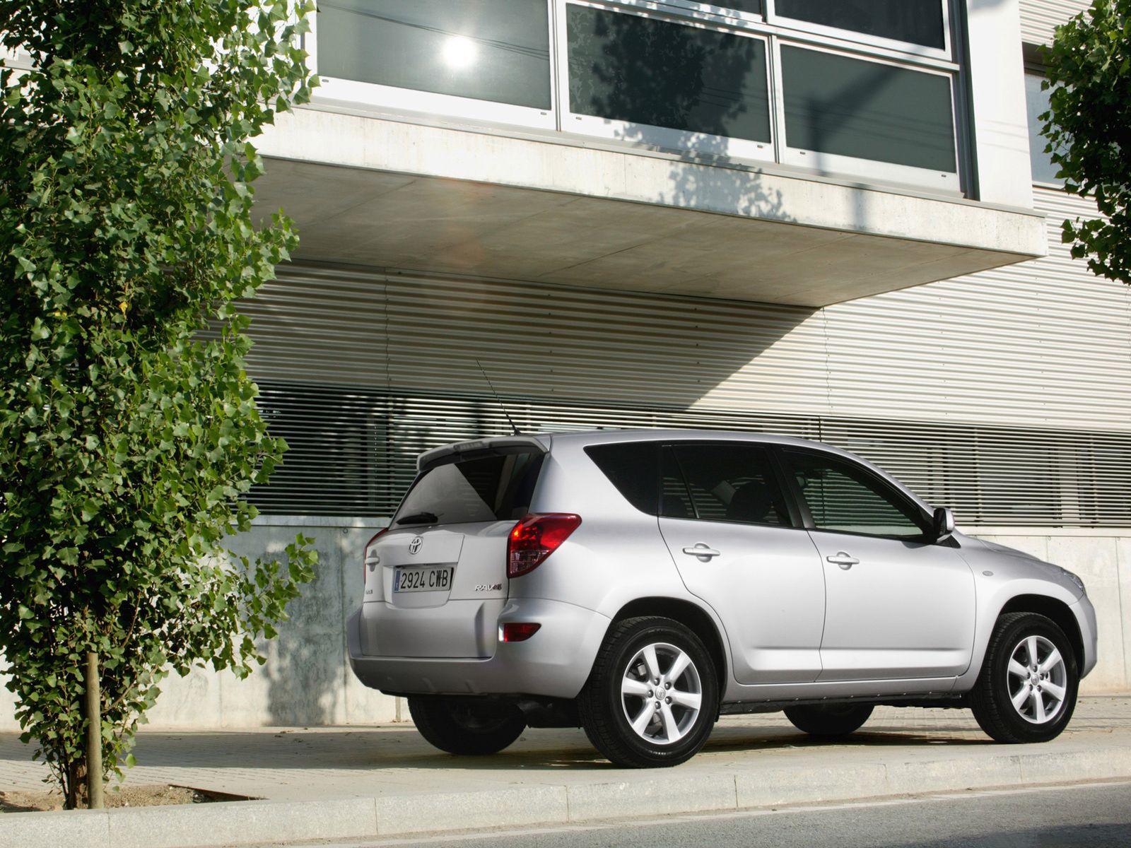Toyota RAV 4 to najmniejsze auto w zestawieniu