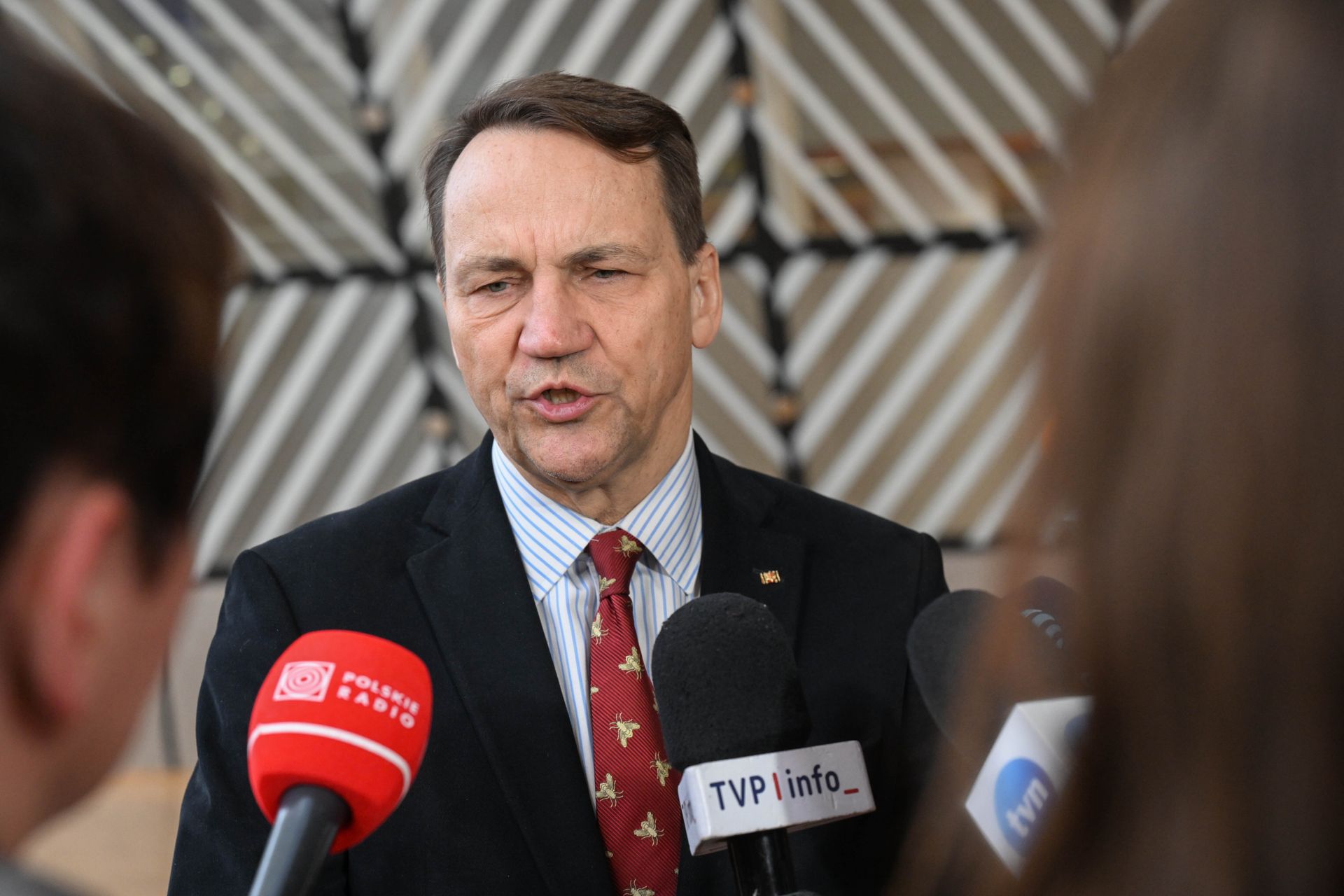Sikorski potępia atak na Azerbejdżan, dyskusja o Bliskim Wschodzie