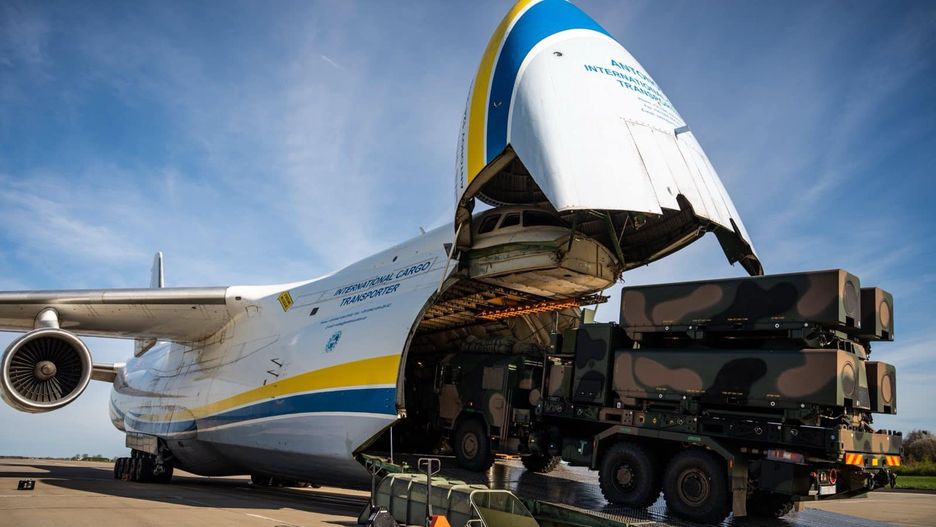 "Morskie Kły" na pokładzie An-124