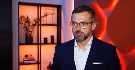 Studenci coraz wcześniej wchodzą na rynek pracy. Chętnie zatrudnia ich sektor motoryzacyjny