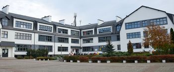 Szkoła w Lubiczu Górnym z nową kuchnią i stołówką. Trwa duża inwestycja