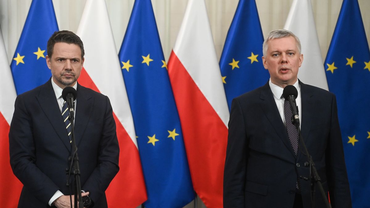 Tomasz Siemoniak, Rafa� Trzaskowski
Piotr Nowak
mafia, ministerstwo, narada, s�u�by