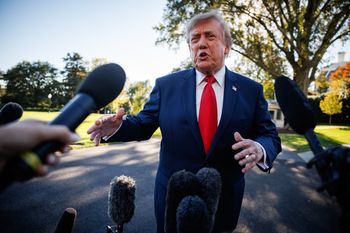 Trumpowi puszczają nerwy. Znowu wyzywa reporterów