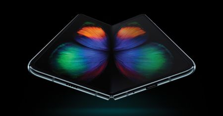 Samsung Galaxy Fold. Chcesz go kupić? Musisz przejść szkolenie