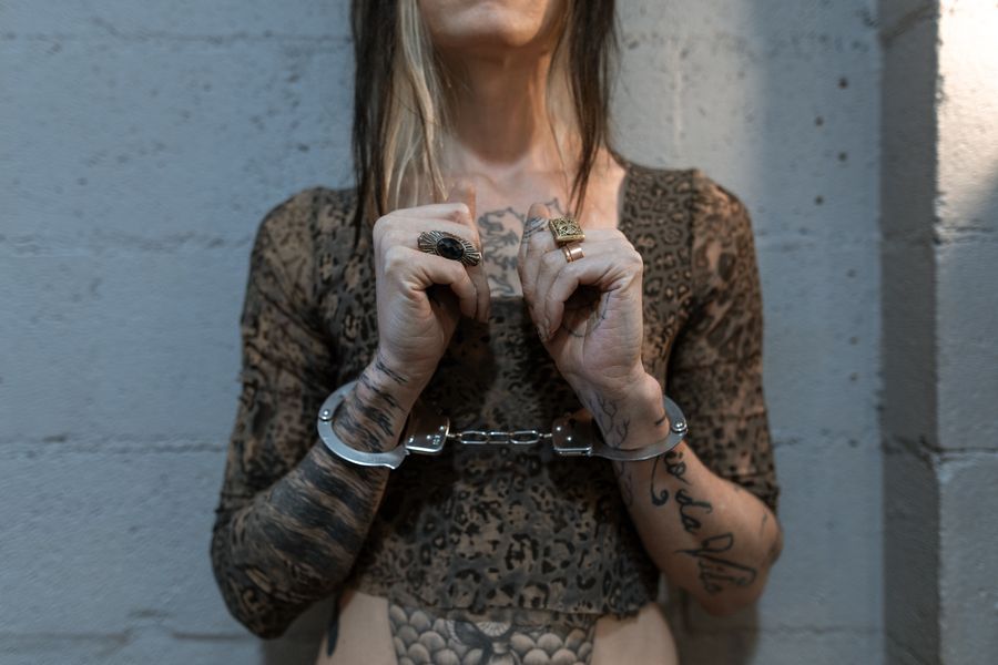 Kobieta w więzieniu