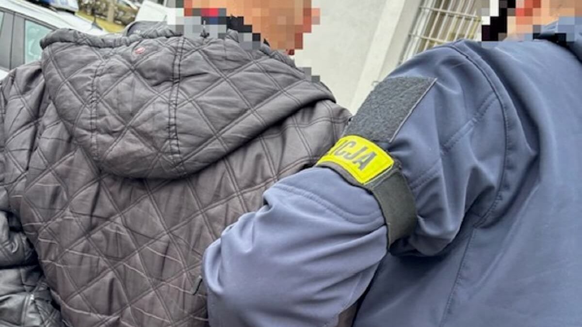 Aresztowanie mężczyzny, który groził ekspedientce