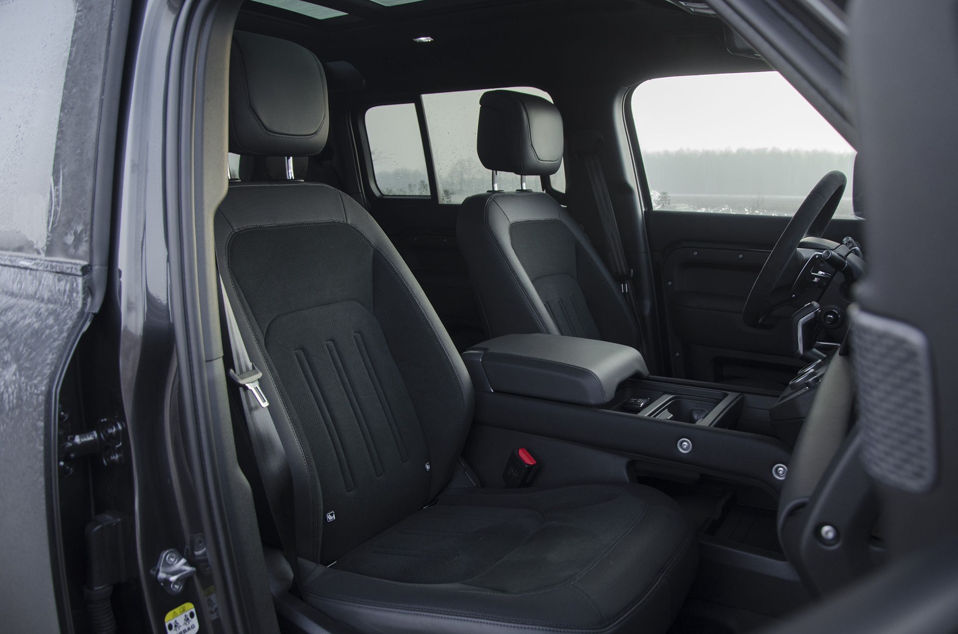 Land Rover Defender V8