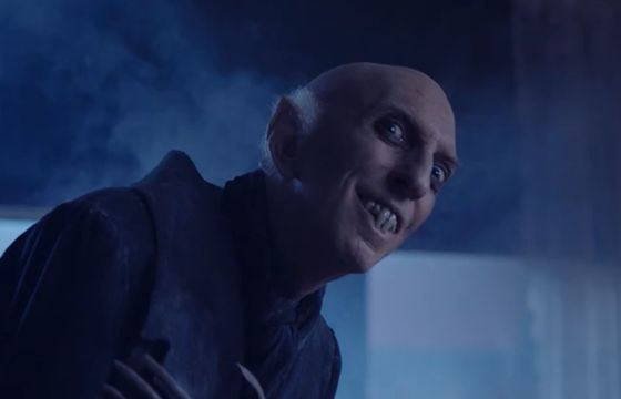 IKEA zmienia hasło na „Czym Tobie się odwdzięczy?”, w reklamach nocny krwiopijca (wideo)