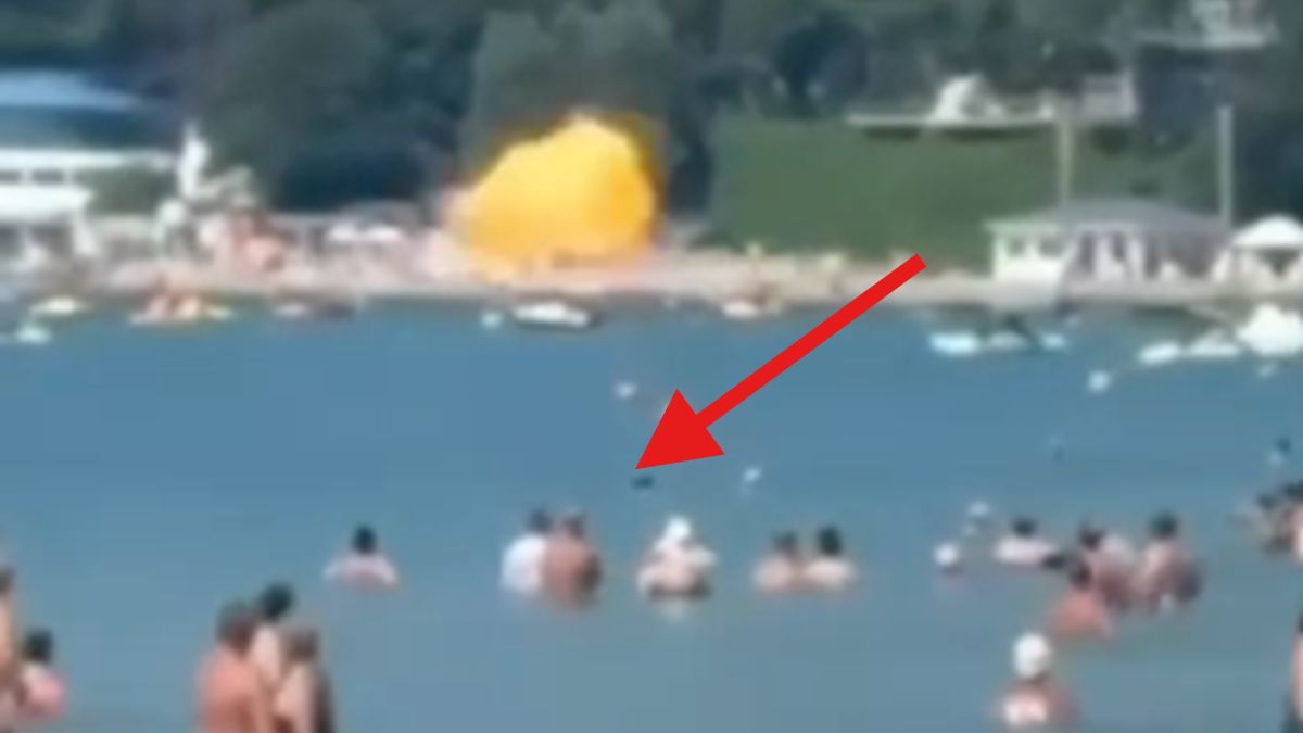 Dron rozbił się na plaży w Rosji.