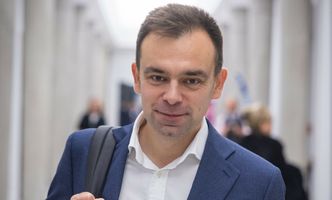 Podwyżki dla nauczycieli już w styczniu? Polityk KO zabiera głos