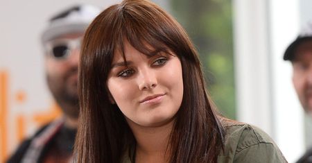 Ewa Farna wróciła od fryzjera. Apeluje do panów