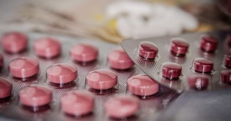 Rozpoczęły się badania kliniczne amantadyny.