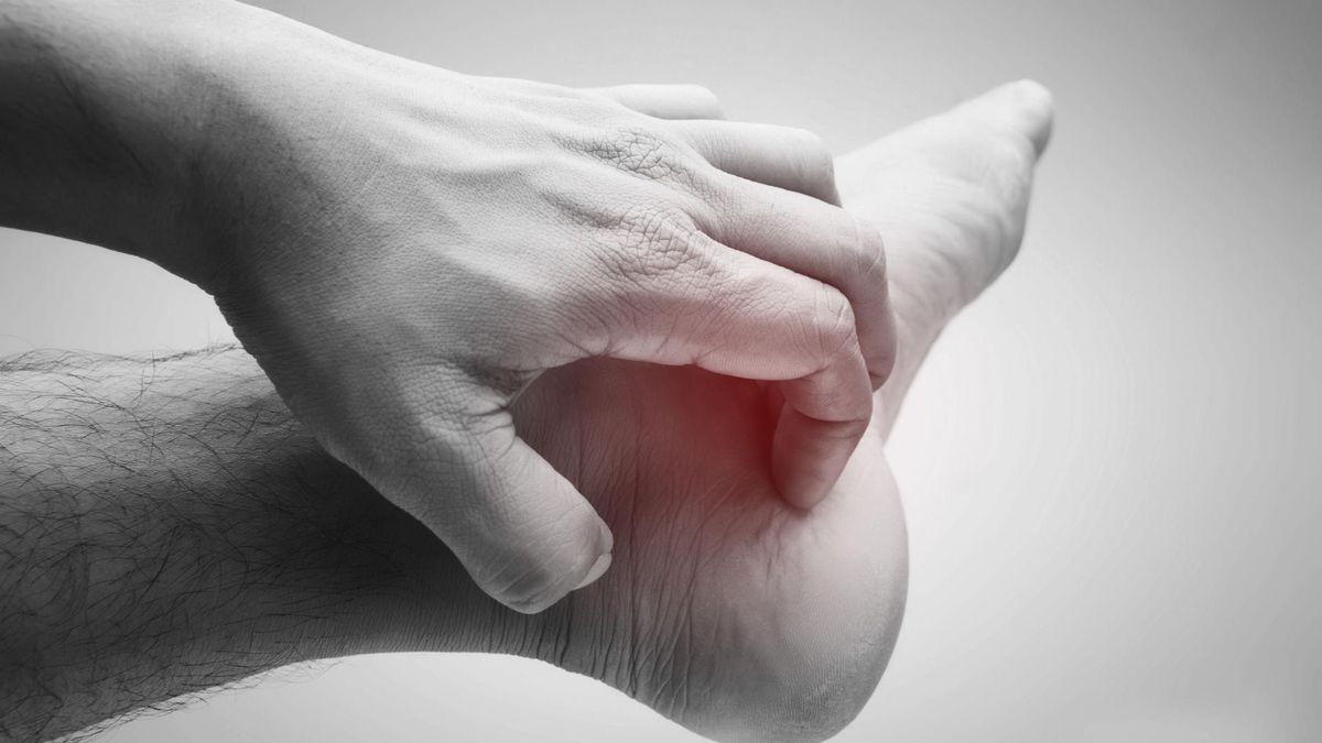 Ostroga piętowa to dolegliwość, którą wykryć może dopiero zdjęcie rentgenowskie