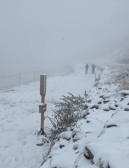 Zima wkroczyła w Tatry. Nagranie z Kasprowego robi wrażenie