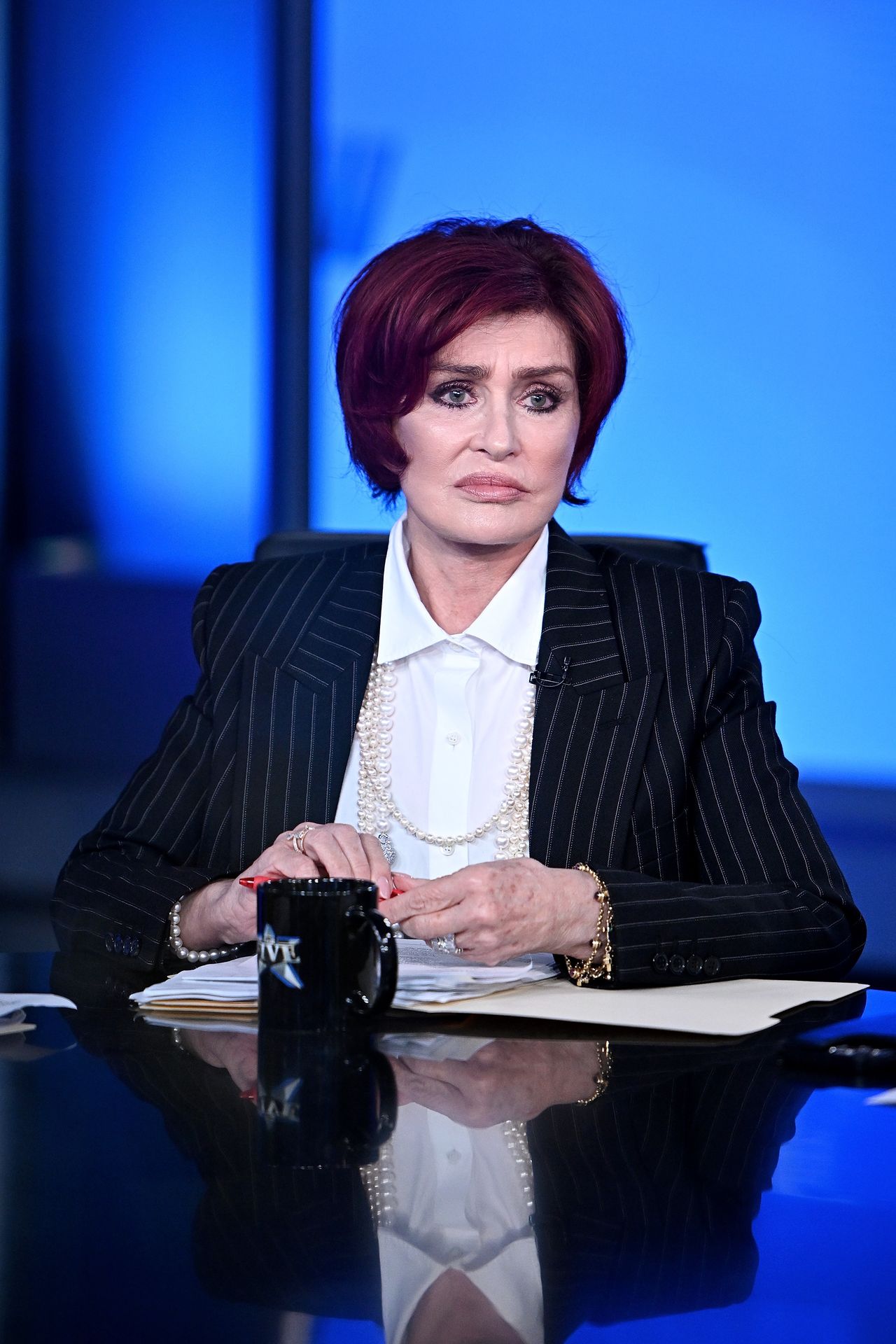 Sharon Osbourne has drastically lost weight. She talks about problems with weight.