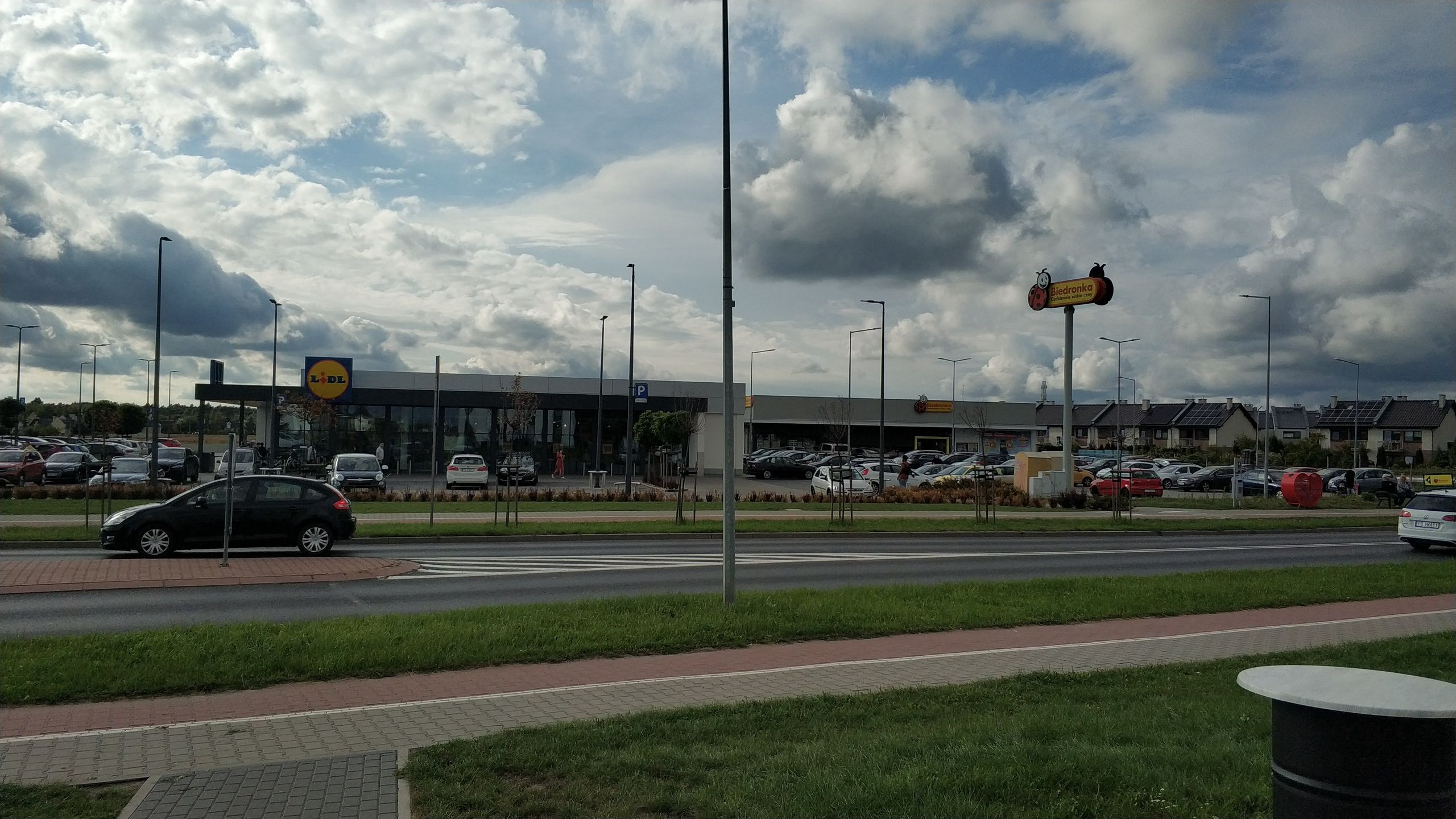 Lidl i Biedronka w Zalasewie