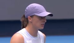 Ta stacja pokaże pierwszy turniej Igi Świątek w nowym sezonie. Kiedy transmisja?