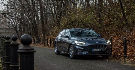 Test: Ford Focus Hybrid 1.0 EcoBoost 155 KM - hybrydyzacja wyszła mu na zdrowie