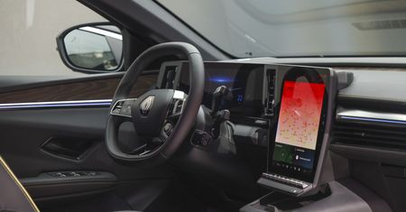 Android Automotive OS trafi do Renault. System przygotowuje firma LG