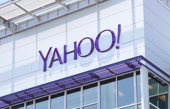 Verizon sprzedaje AOL i Yahoo za 5 mld dolarów