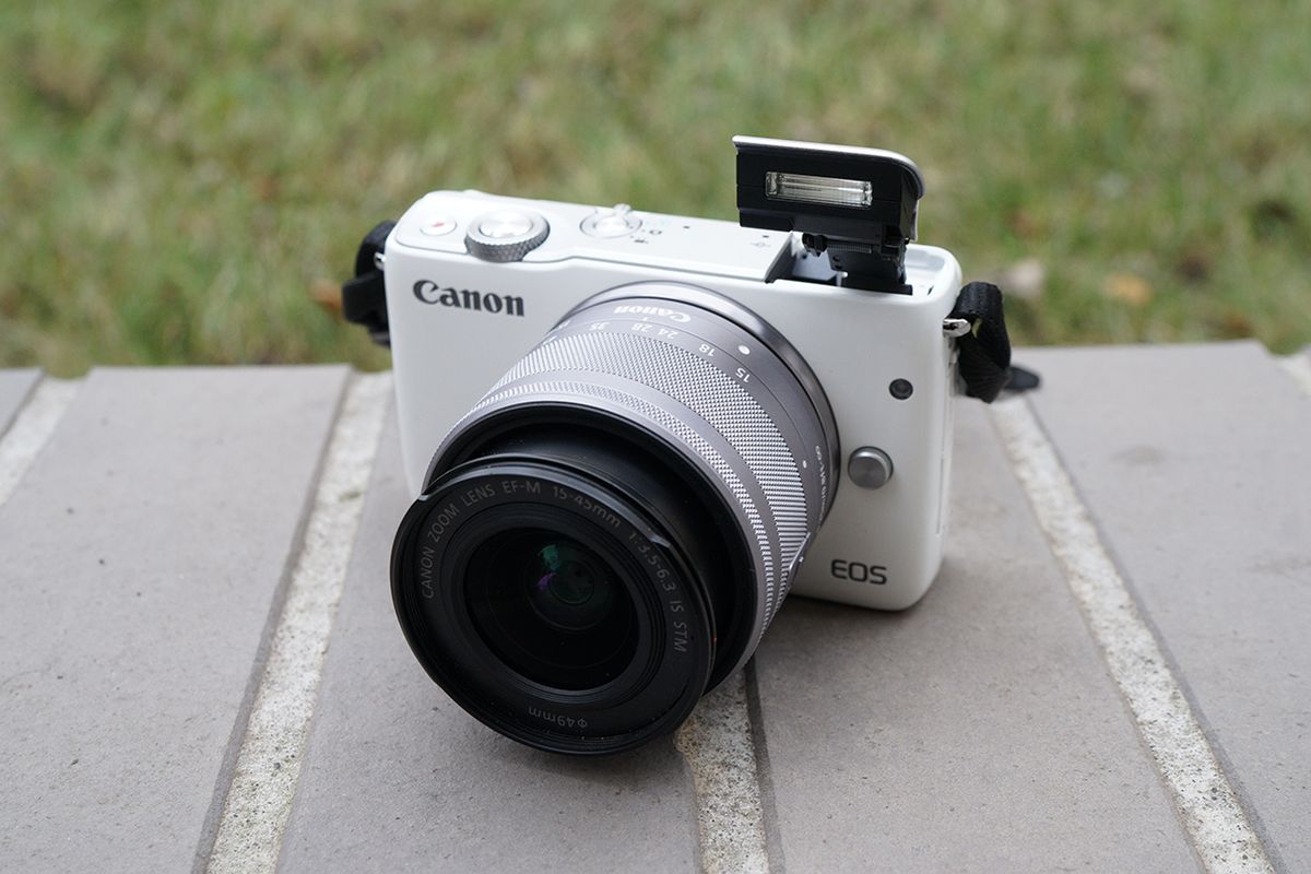 Canon EOS M10