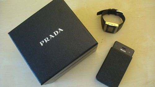 Cellna recenzja: LG Prada II z zegarkiem Bluetooth 1