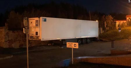 Mobilna kostnica? Takie prosektorium tylko w Ełku